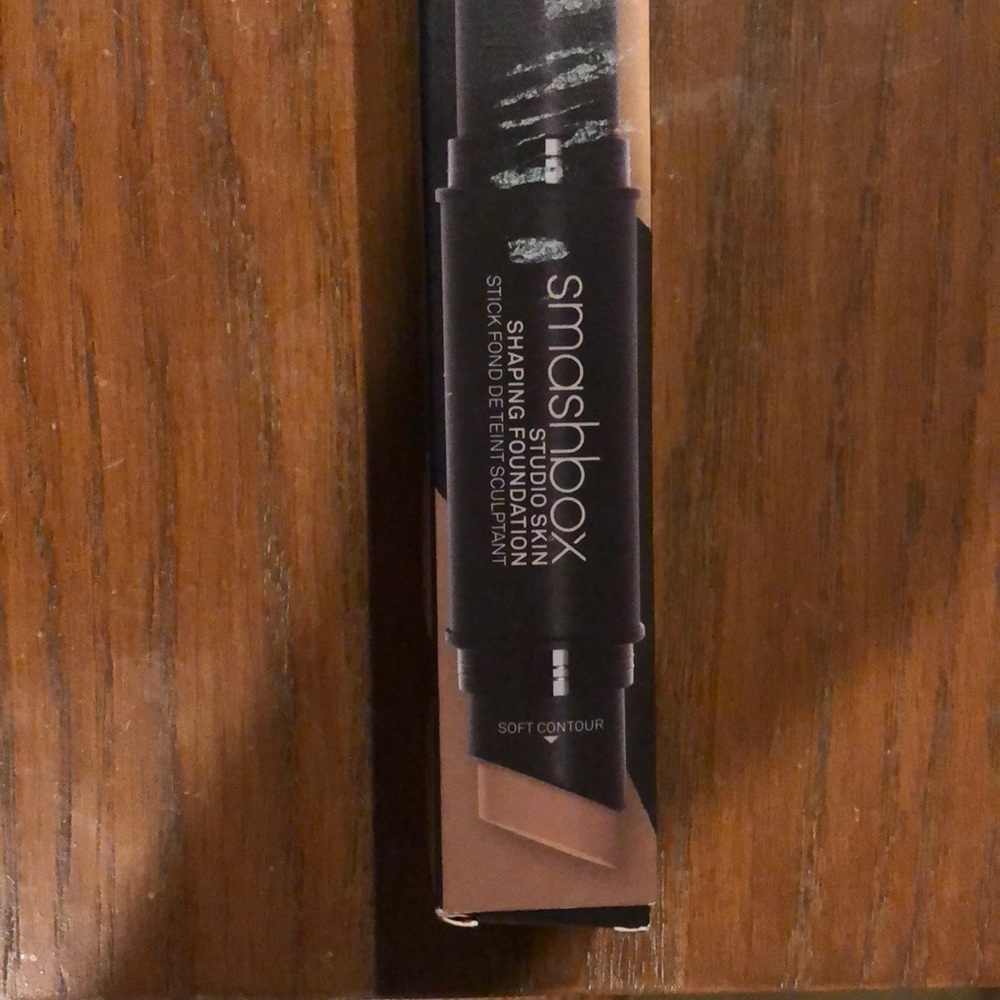 Smashbox Studio Skin Shaping Foundation